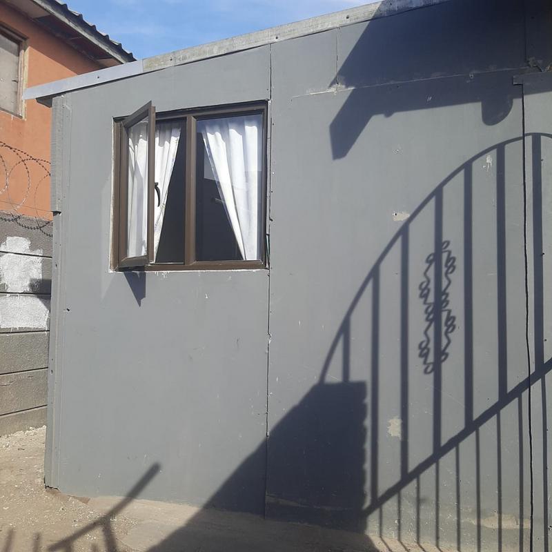 6 Bedroom Property for Sale in Ravensmead Western Cape